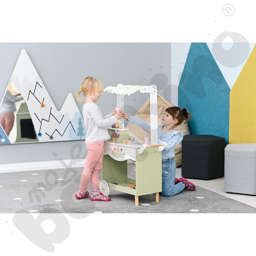 Lodziarnia ze słodkościami