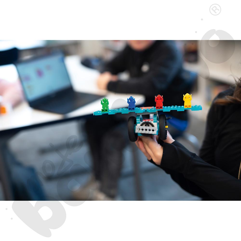 LEGO® Education Informatyka i AI 11+