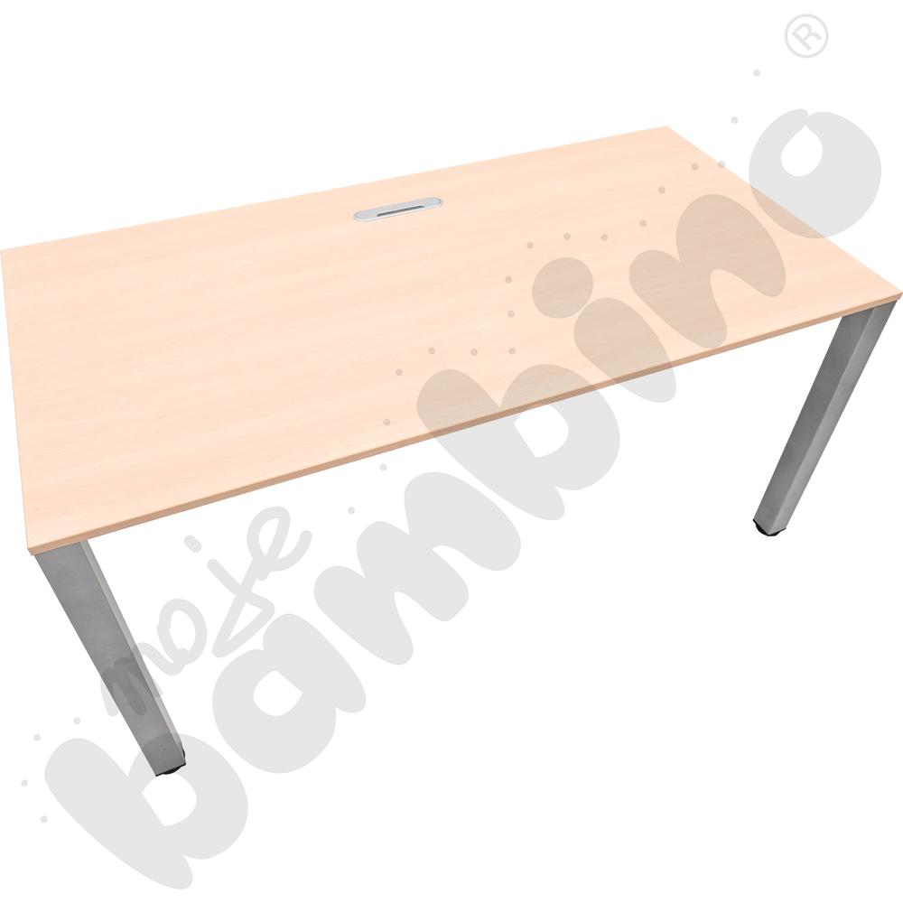 Biurko Grande z metalowymi nogami, klon jasny