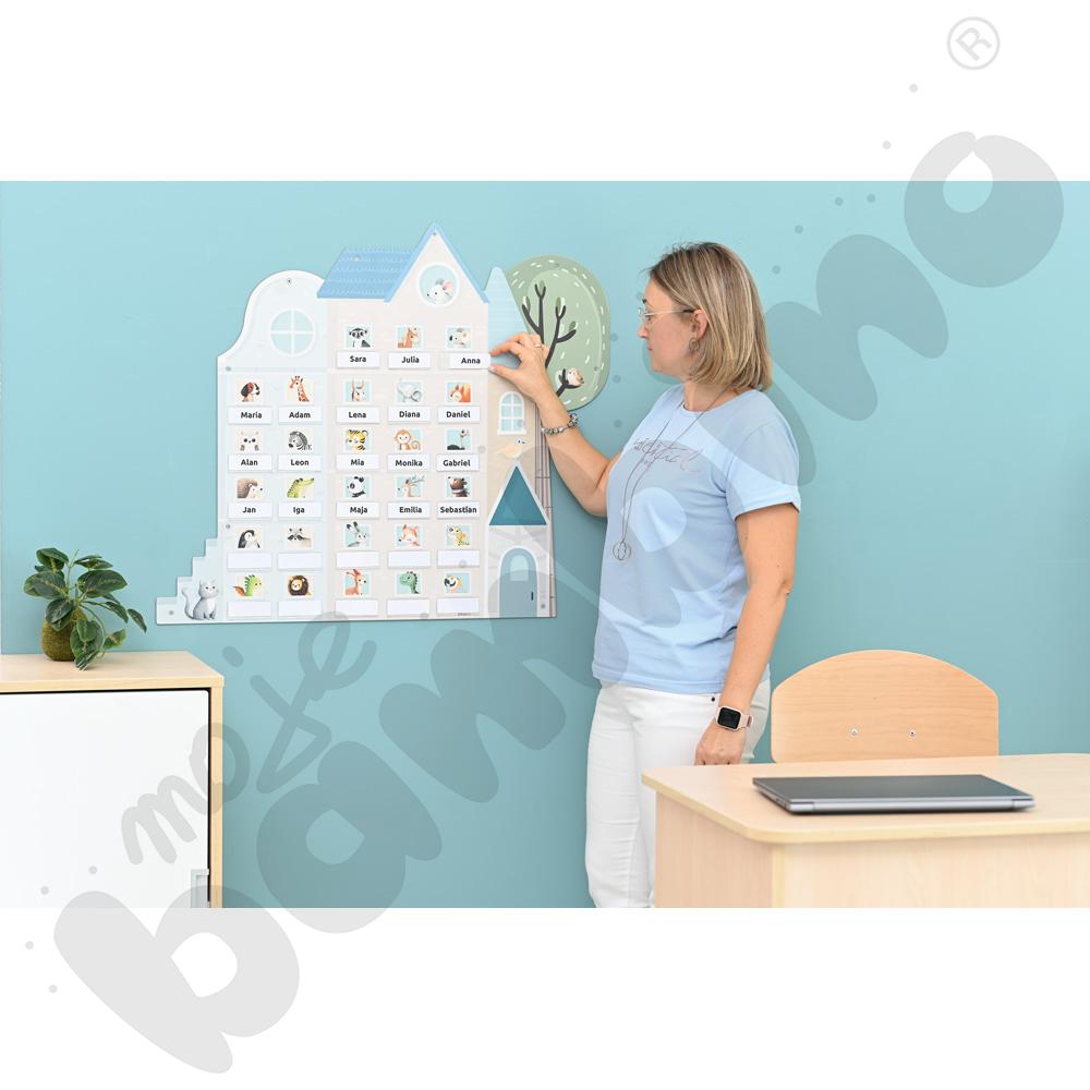 Domek Fauna z listą obecności