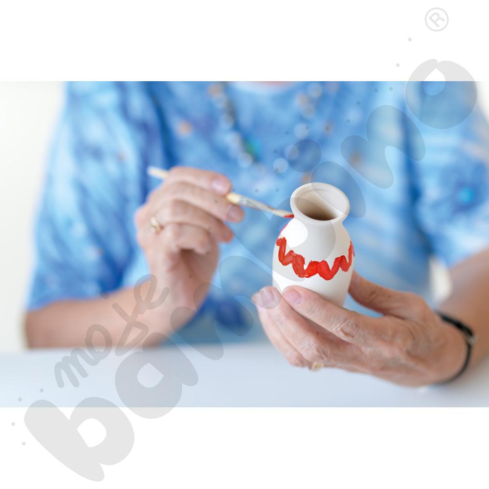 Małe wazony z ceramiki