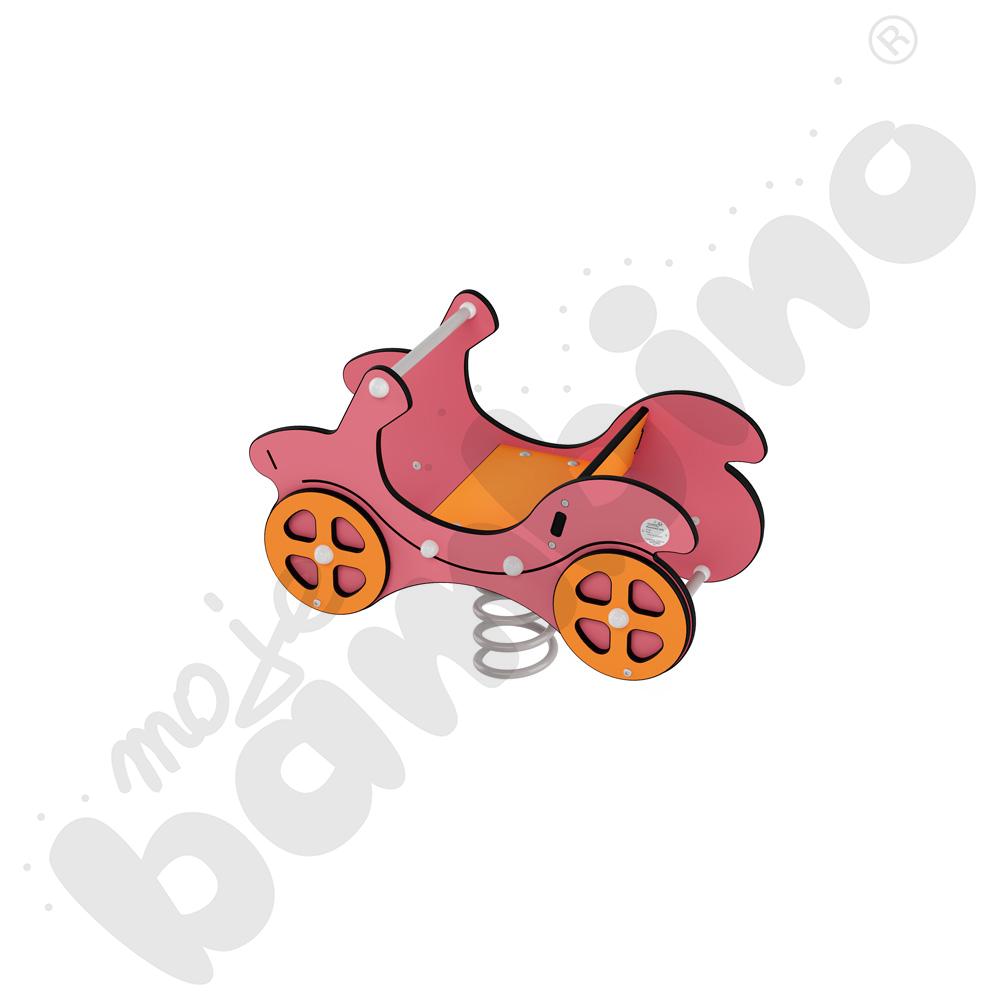 Autko Urbi A na podstawie betonowej