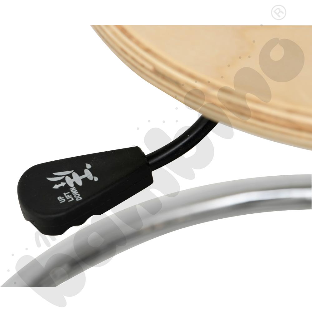 Taboret obrotowy z podnóżkiem