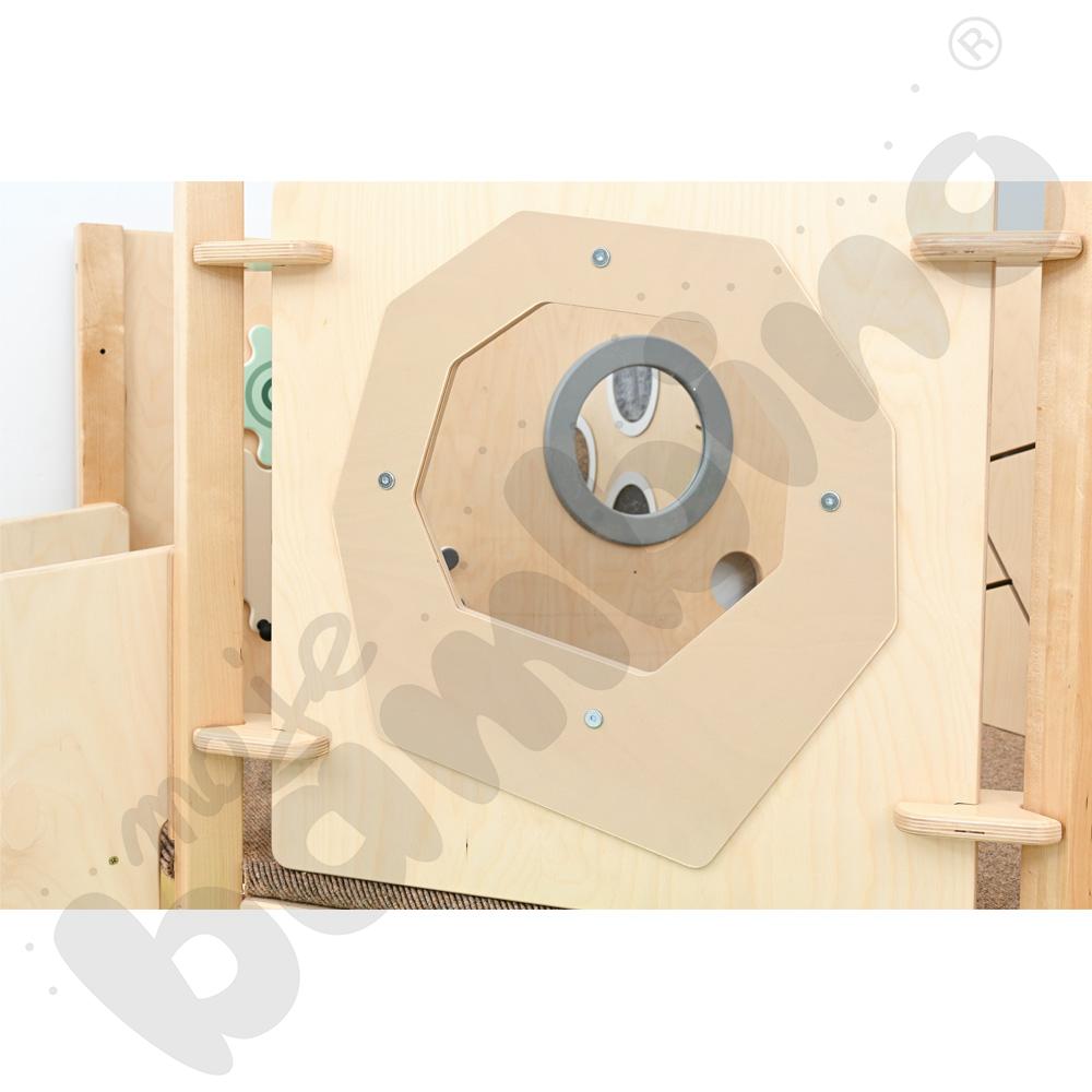 Kącik Leśny zakątek z elementami sensorycznymi