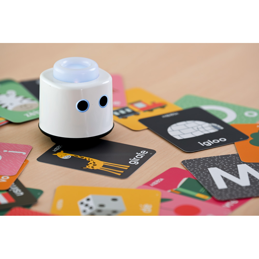 LOGI miniBot - hovoriaci robot, verzia 2
