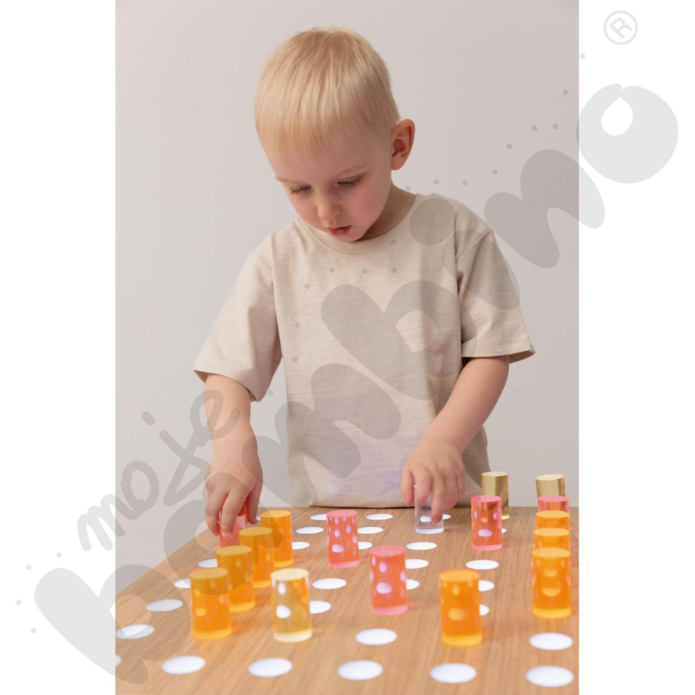 Multifunkcyjny stolik podświetlany