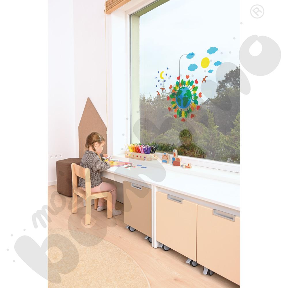 Kolorowe folie na okno