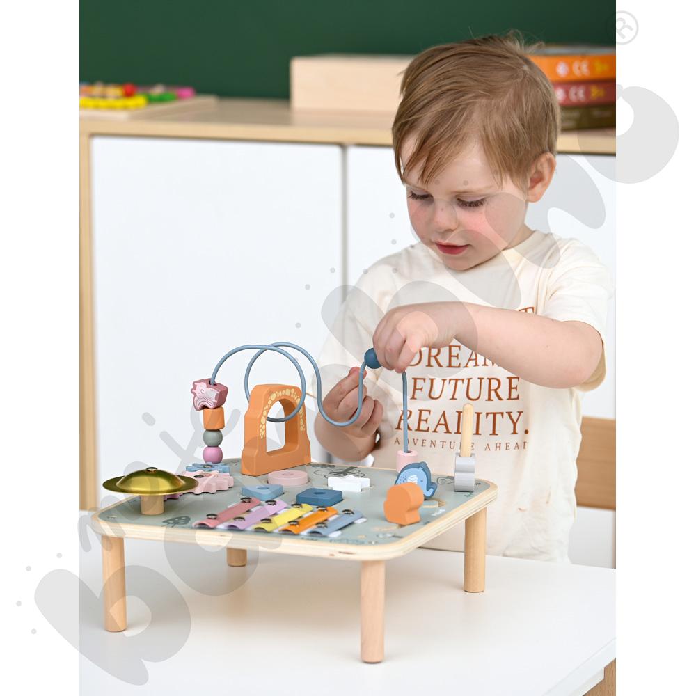 Stolik aktywności malucha