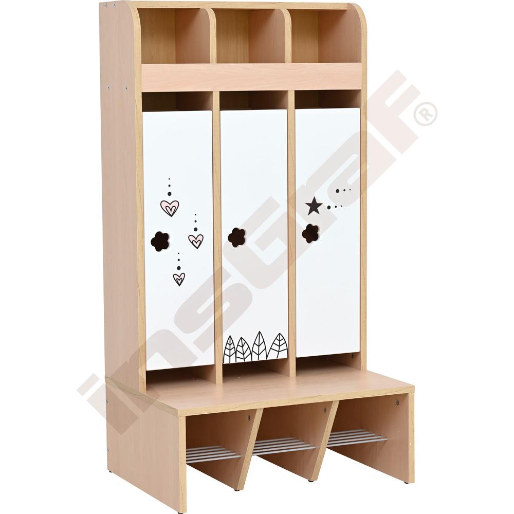 Šatna P 3 předěly, předškolní nízká