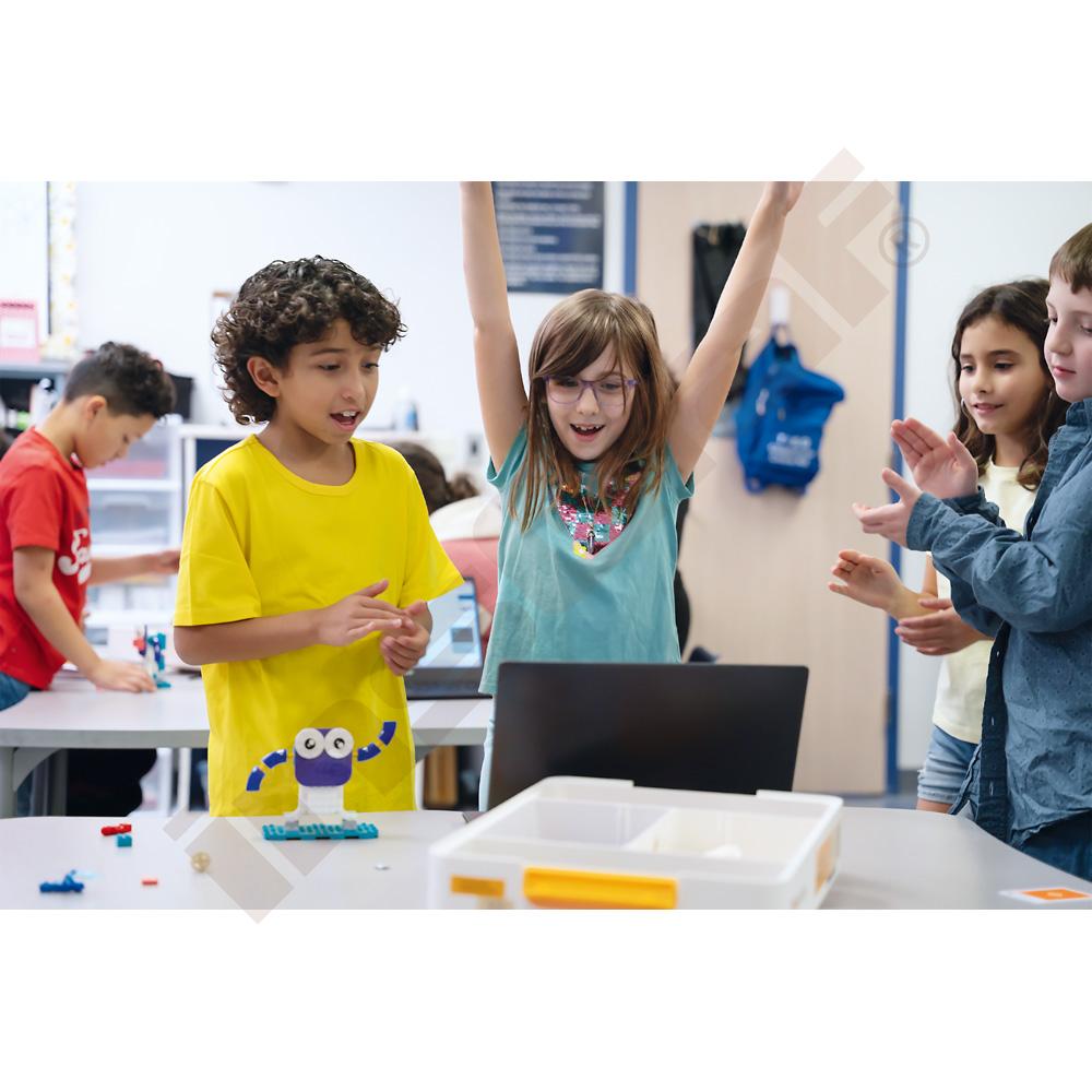 LEGO® Education Informatik- & KI-Set 8+
