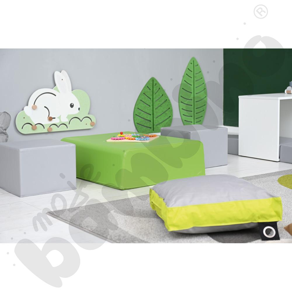Duży miękki stolik jasnozielony