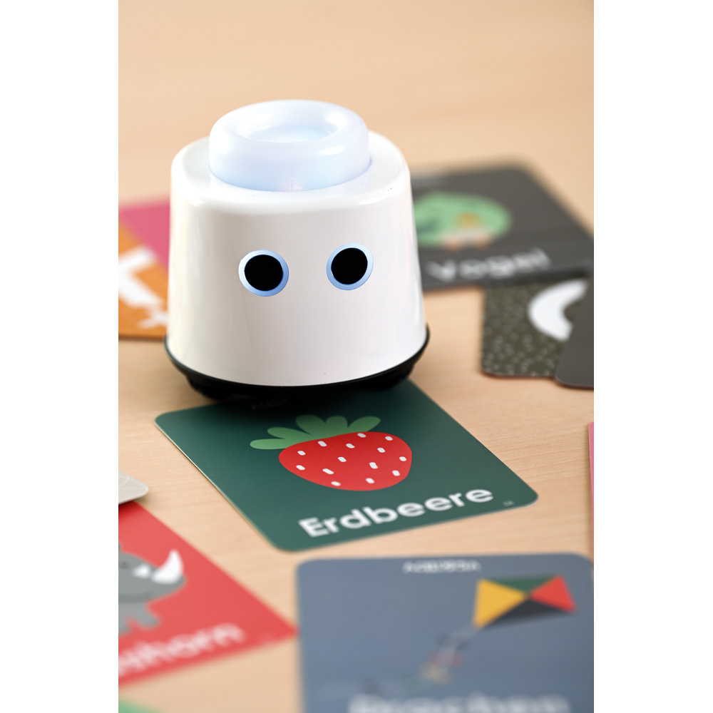 LOGI miniBot - hovoriaci robot, verzia 2