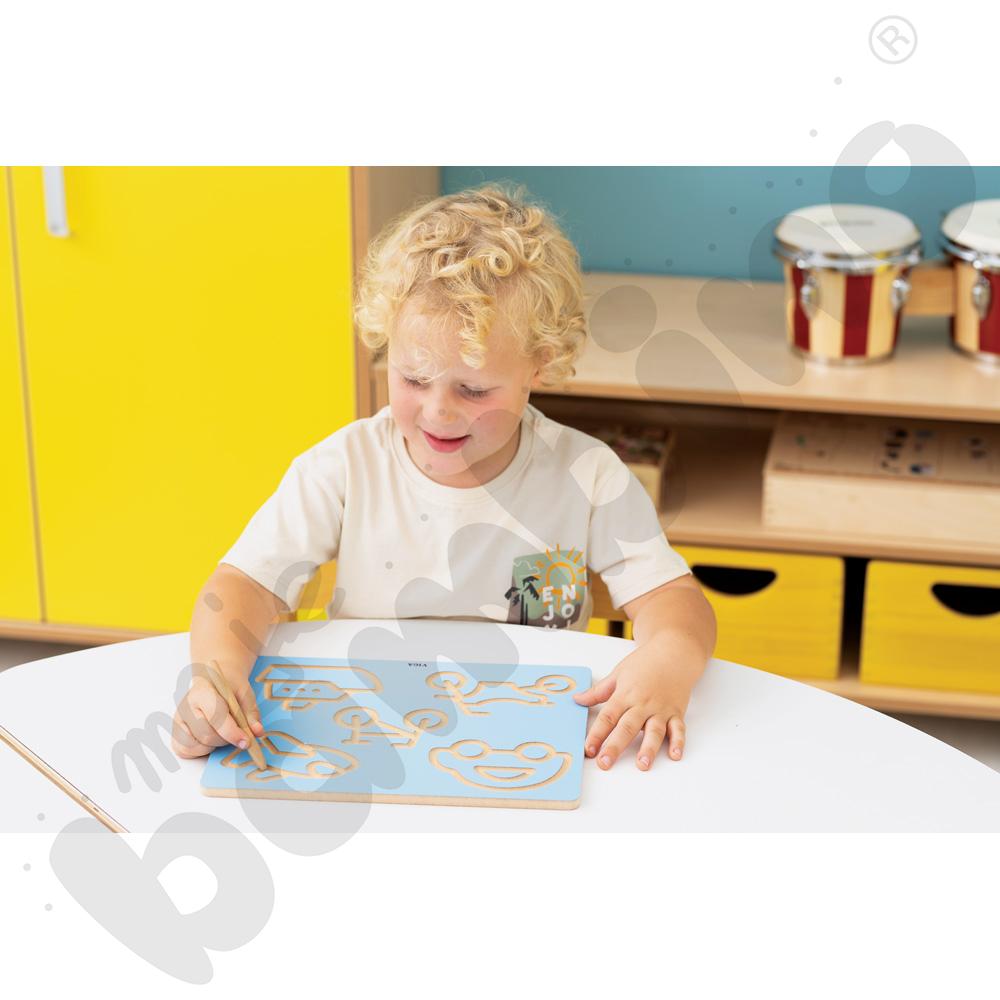 Tabliczka z alfabetem - transport