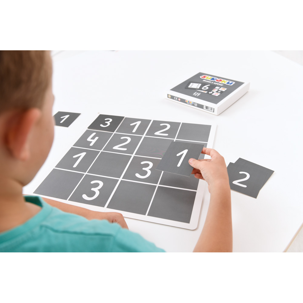 Obojstranné sudoku 4 x 4 - bodky a čísla