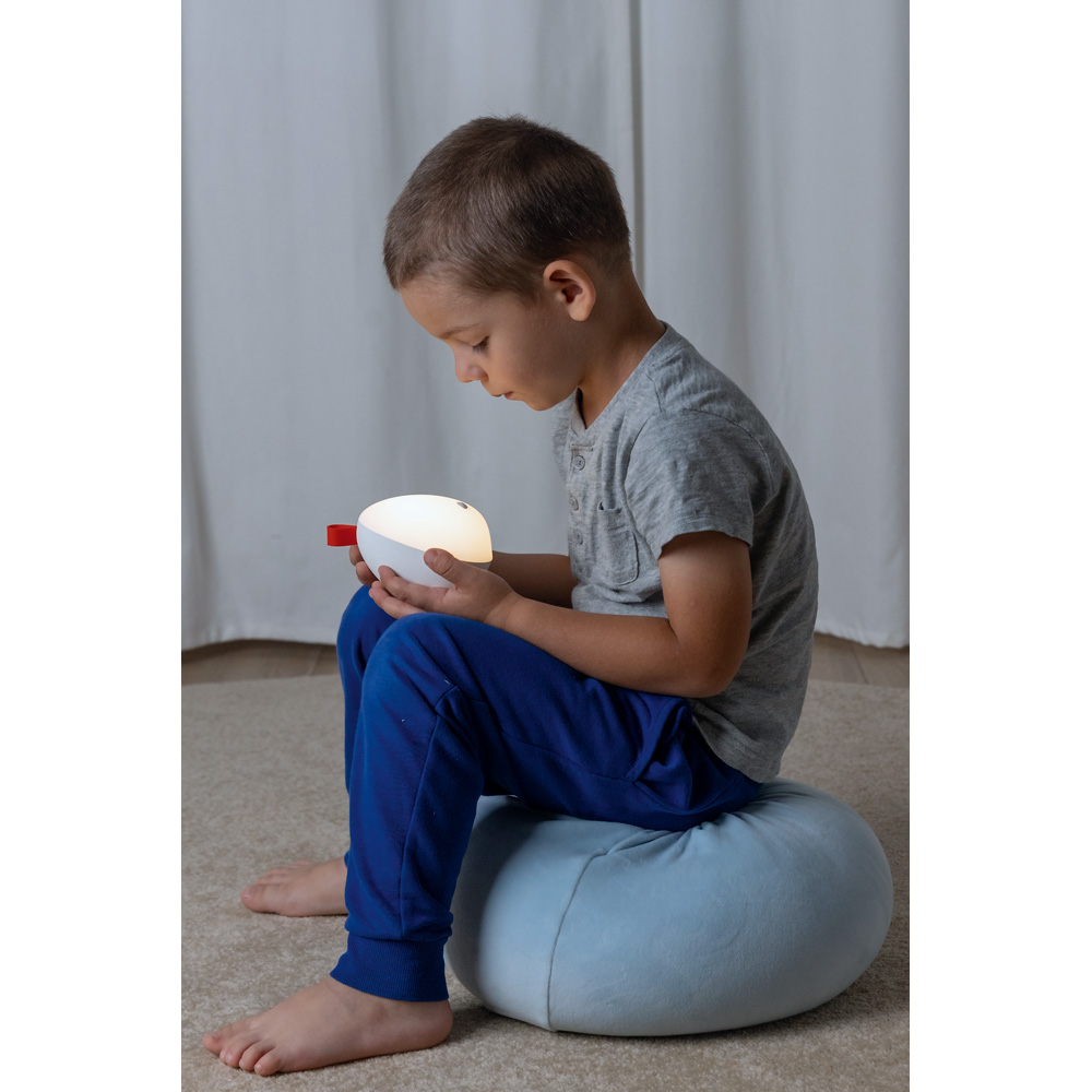 LED lampa so zvukom búrky