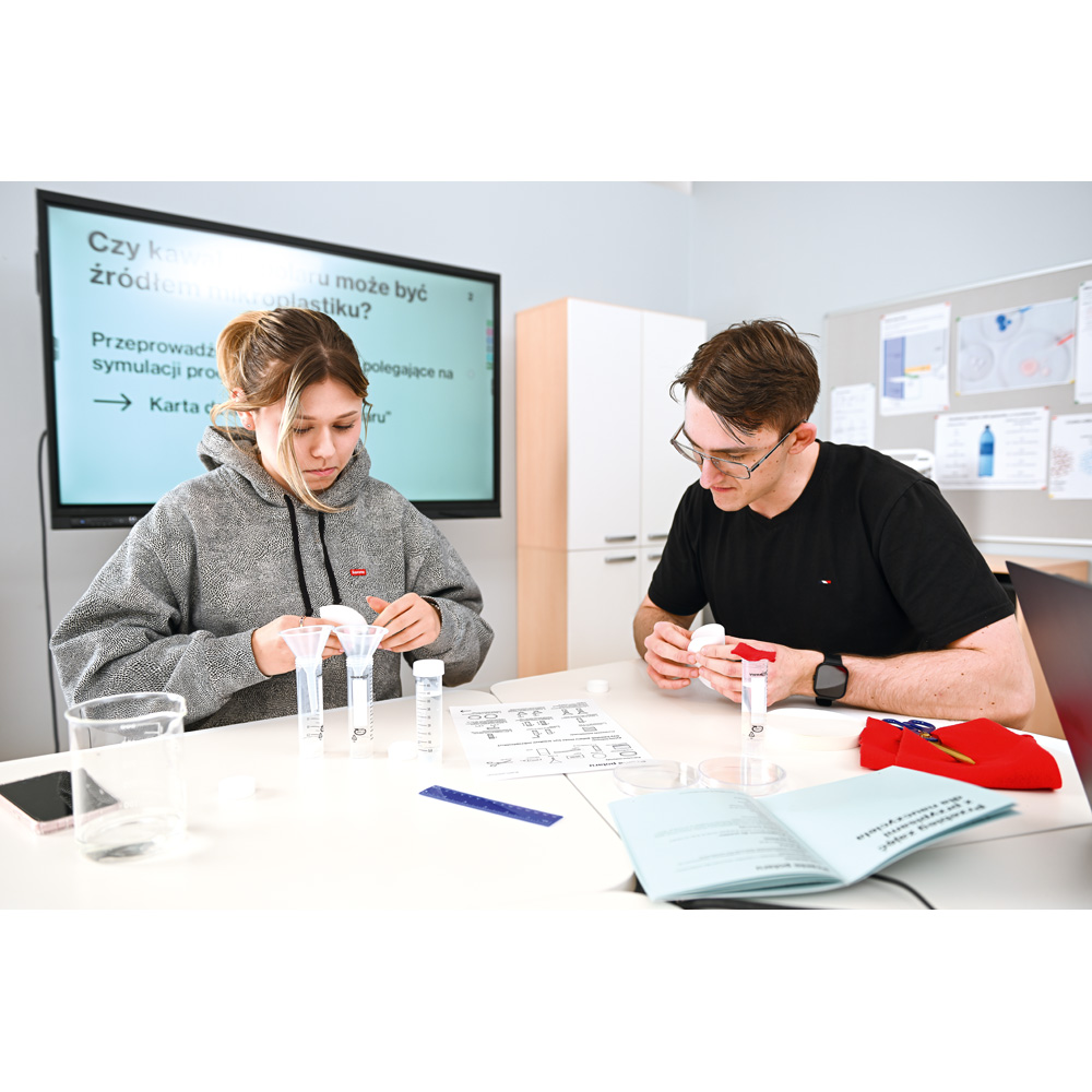 Mikroplastik – zestaw edukacyjny dla szkół ponadpodstawowych