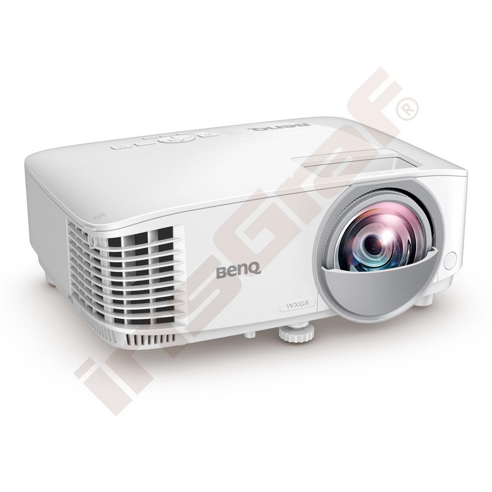 Projektor s krátkou projekční vzdáleností BenQ MX808STH