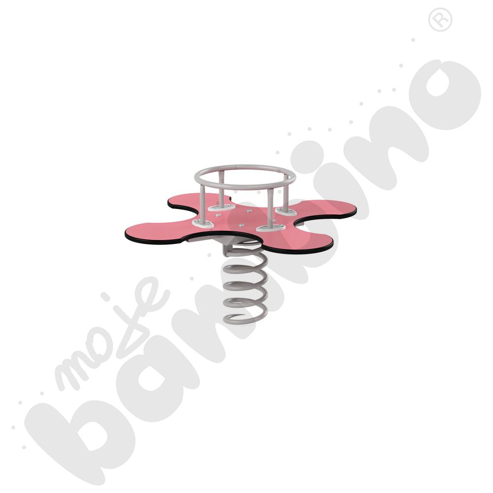 Koniczyna Urbi A na podstawie betonowej