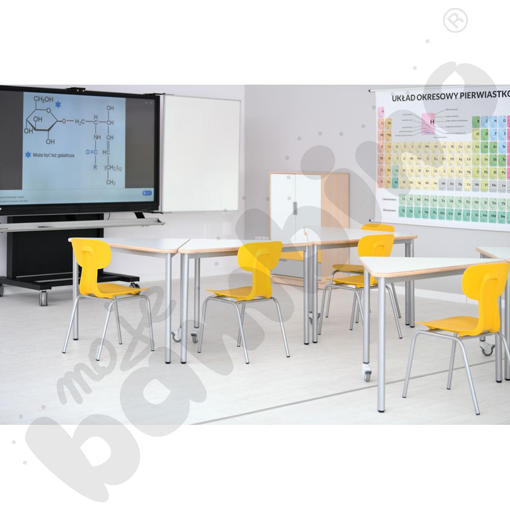 Stół Mila trójkątny 90x90x122, blat HPL biały, narożniki zaokrąglone, rozm. 6 z kółkiem