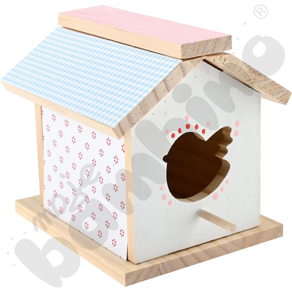 Domek dla ptaków do ozdabiania