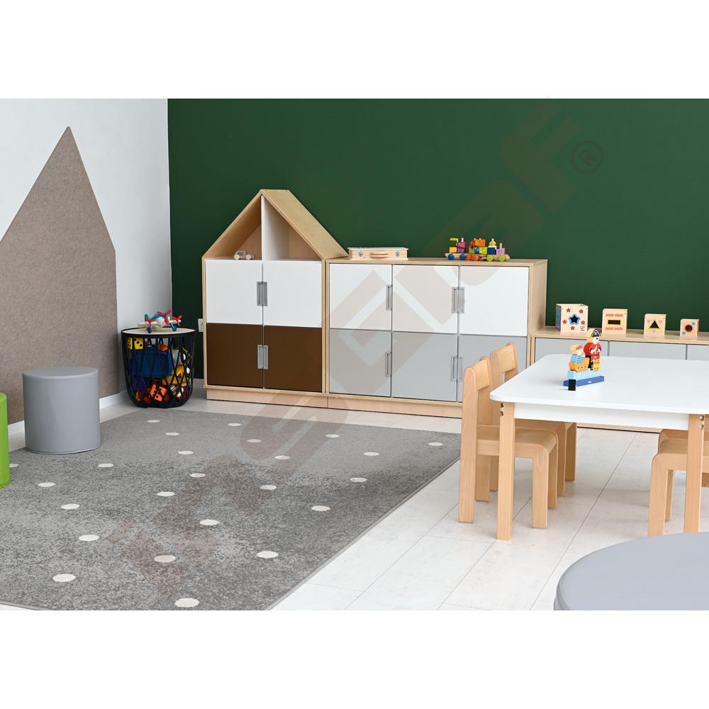 Quadro - skříňka-domeček se 2 policemi, světlý javor