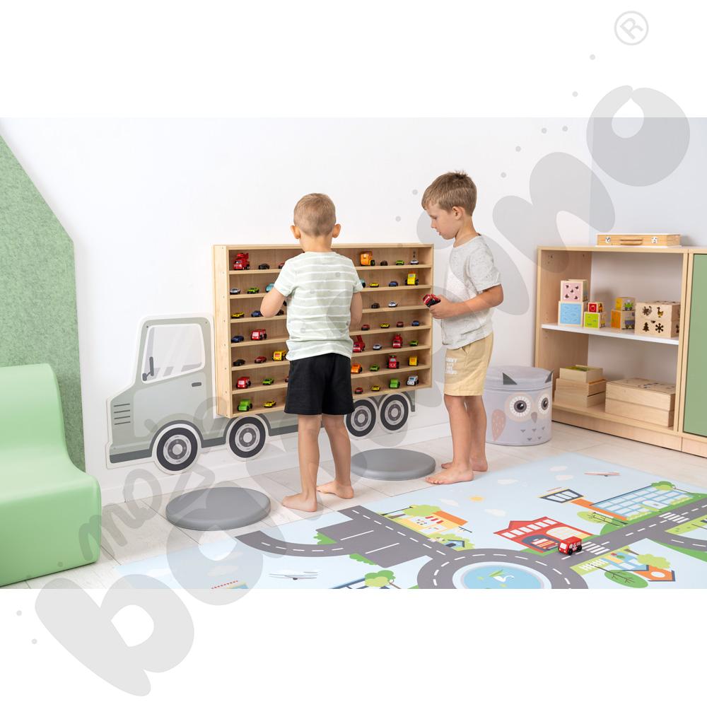 Duża półka na resoraki