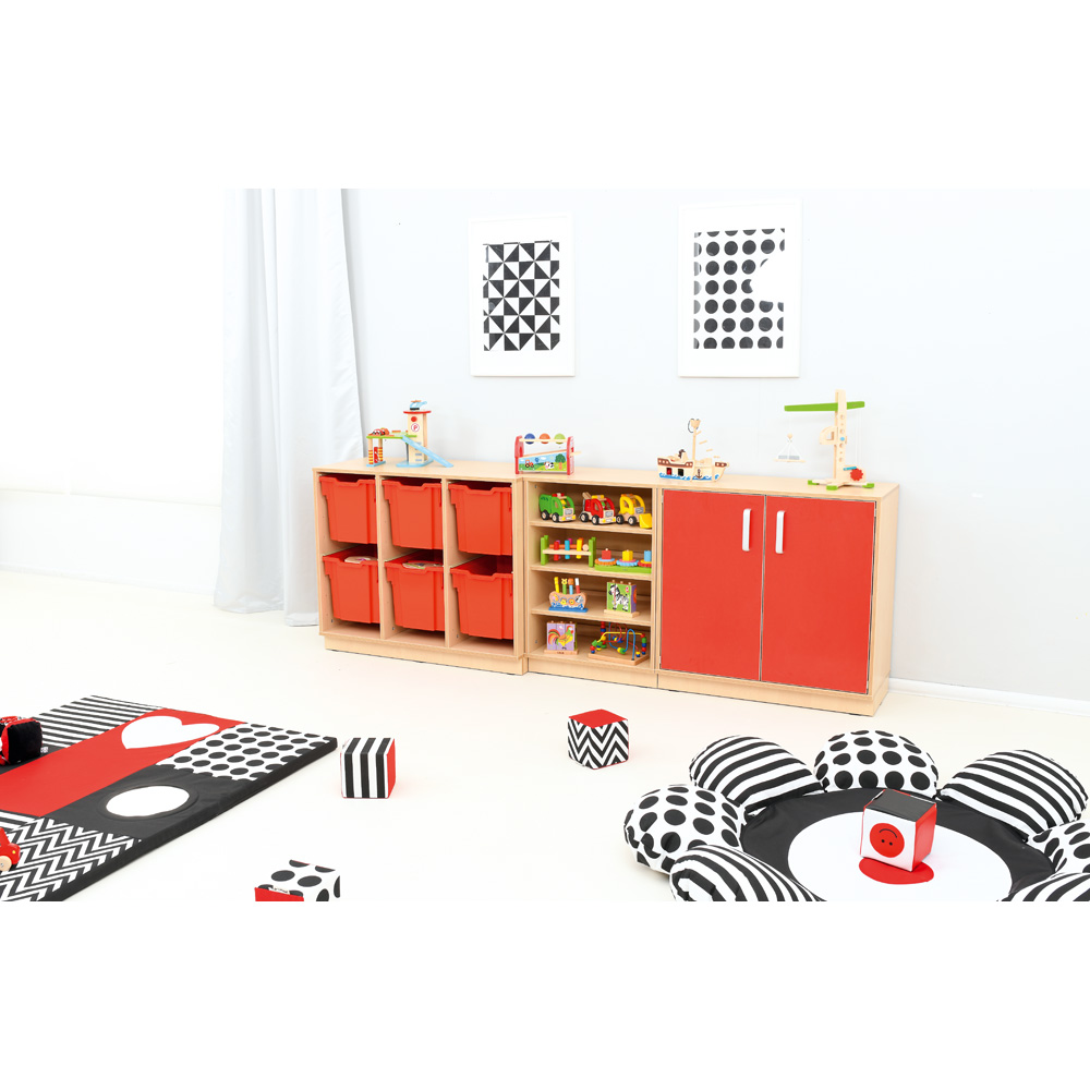 Skrinka Flexi D na plastové, úložné boxy na nožičkách - 3 priehradky