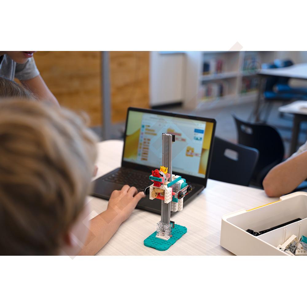 LEGO® Education Informatika a AI 11+