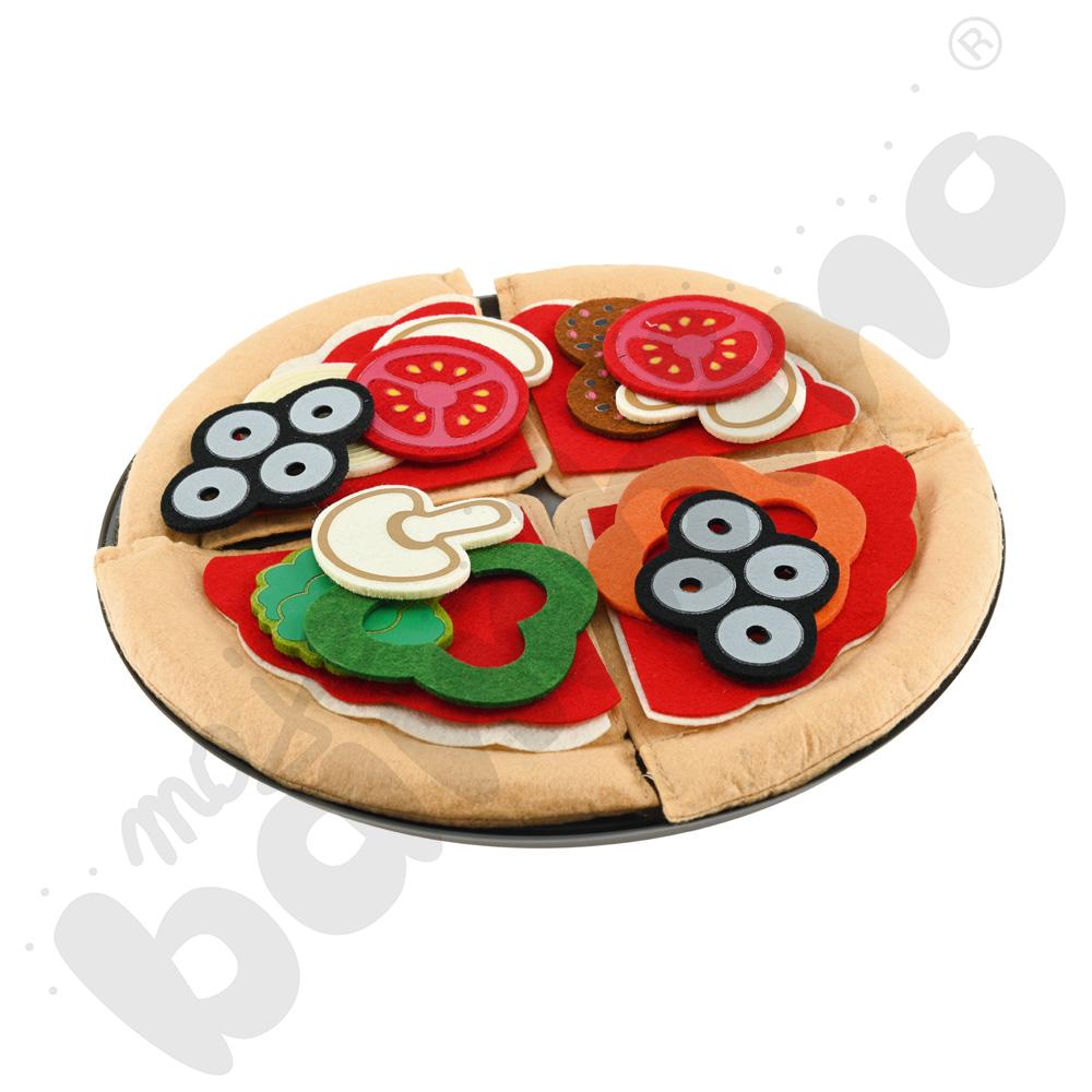 Pizza z zestawem składników