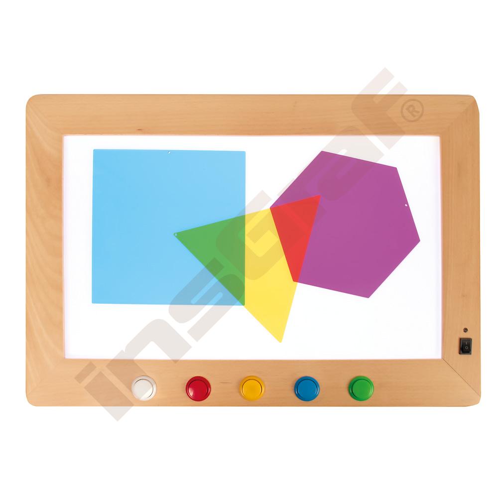 Dřevěný světelný panel