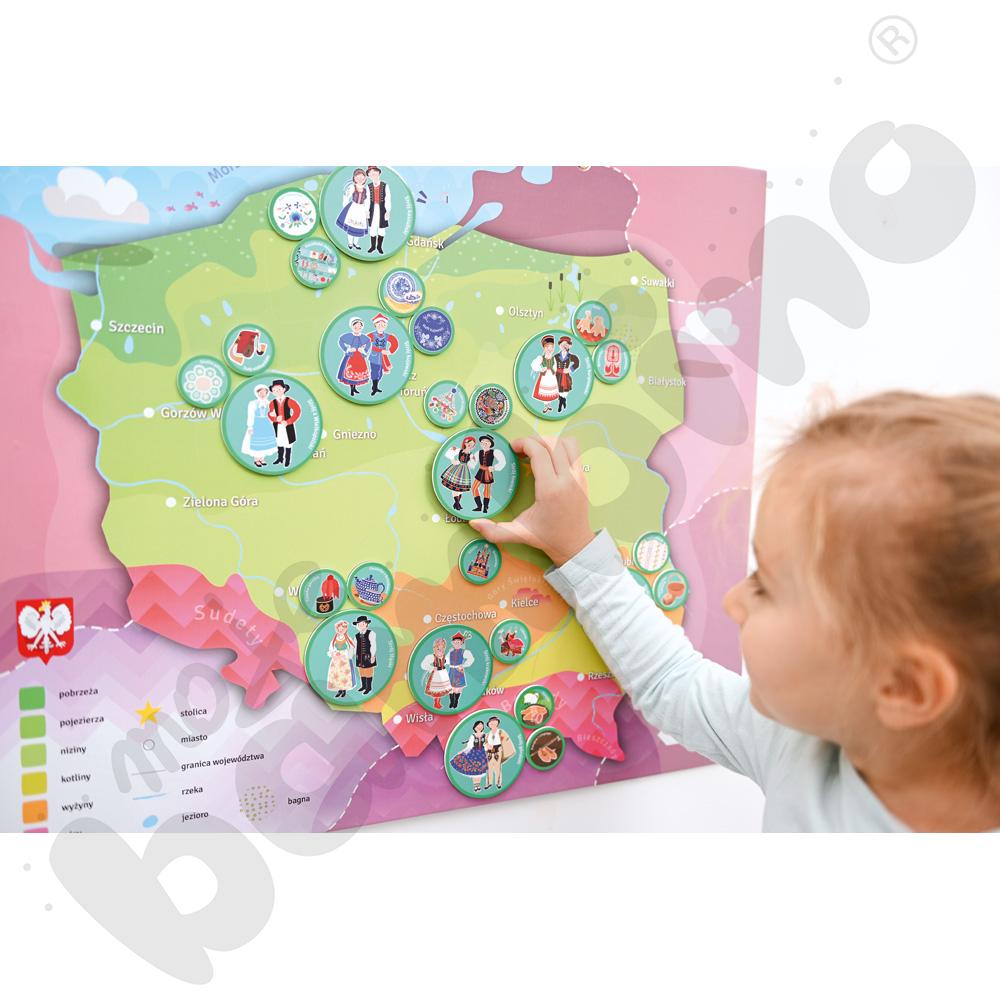 Stroje i kultura ludowa Polski. Zestaw znaczków do magnetycznej mapy Polski.