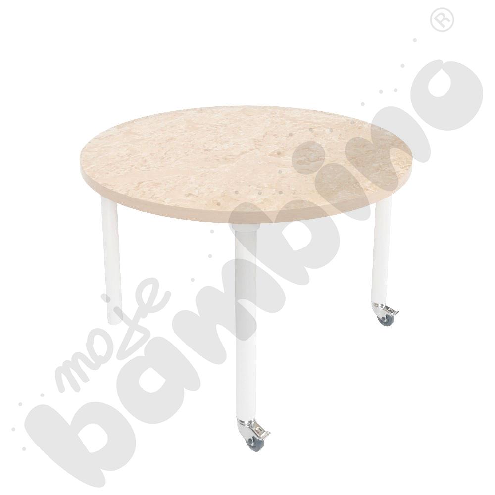 Stół Marcus śr. 90 cm, rozm. 3, nogi drewniane białe z 2 kółkami, blat cichy beżowy, obrzeże ABS
