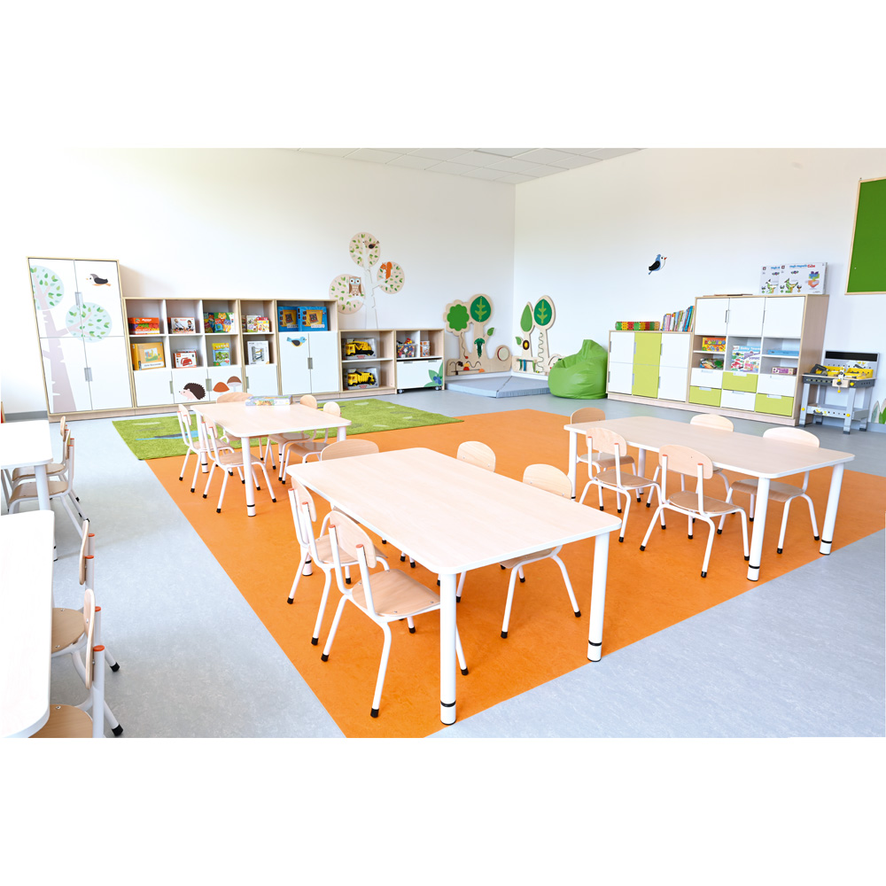 Stolička Bambino veľ. 1 - výška 26 cm - k stolom 46 cm - biela
