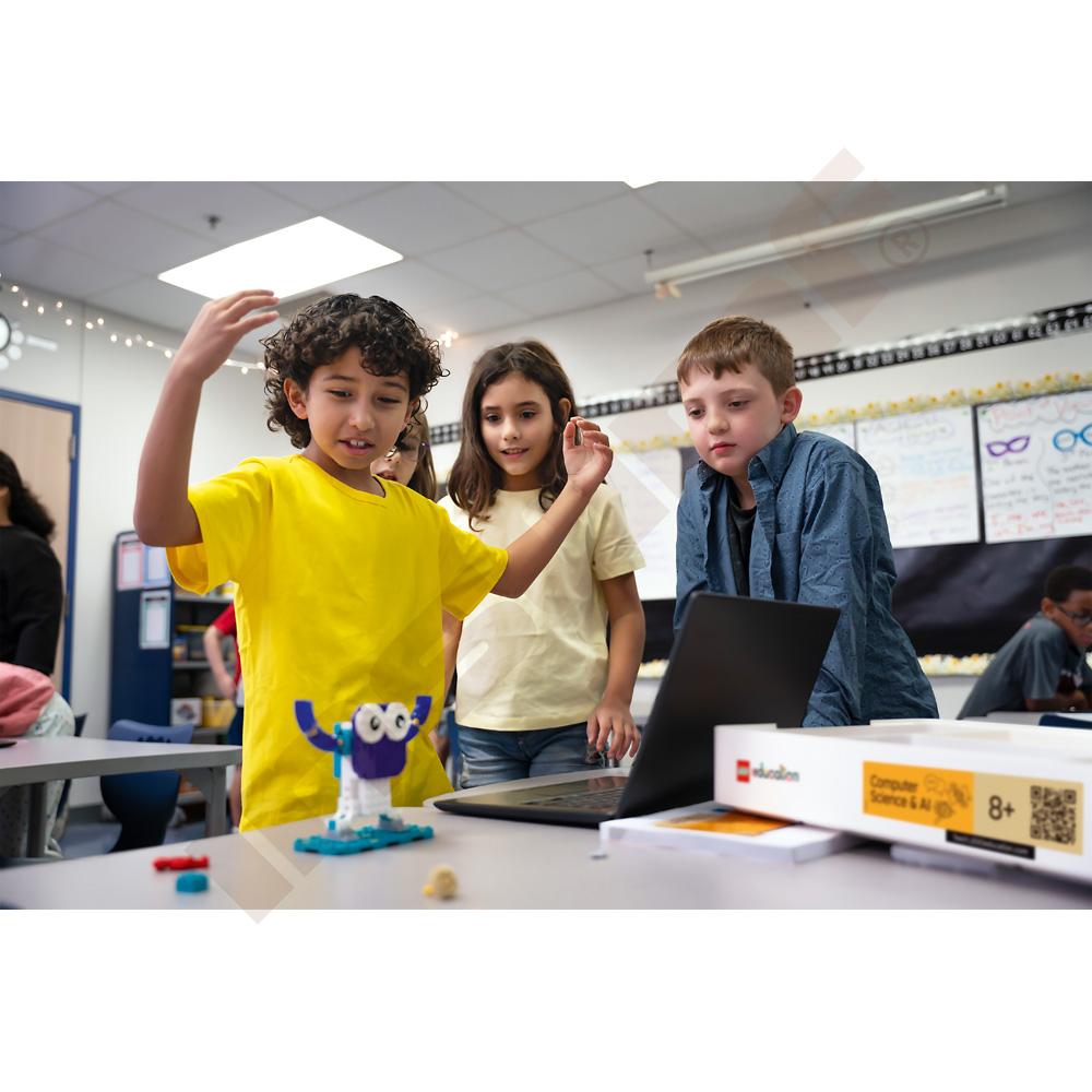 LEGO® Education Informatik- & KI-Set 8+