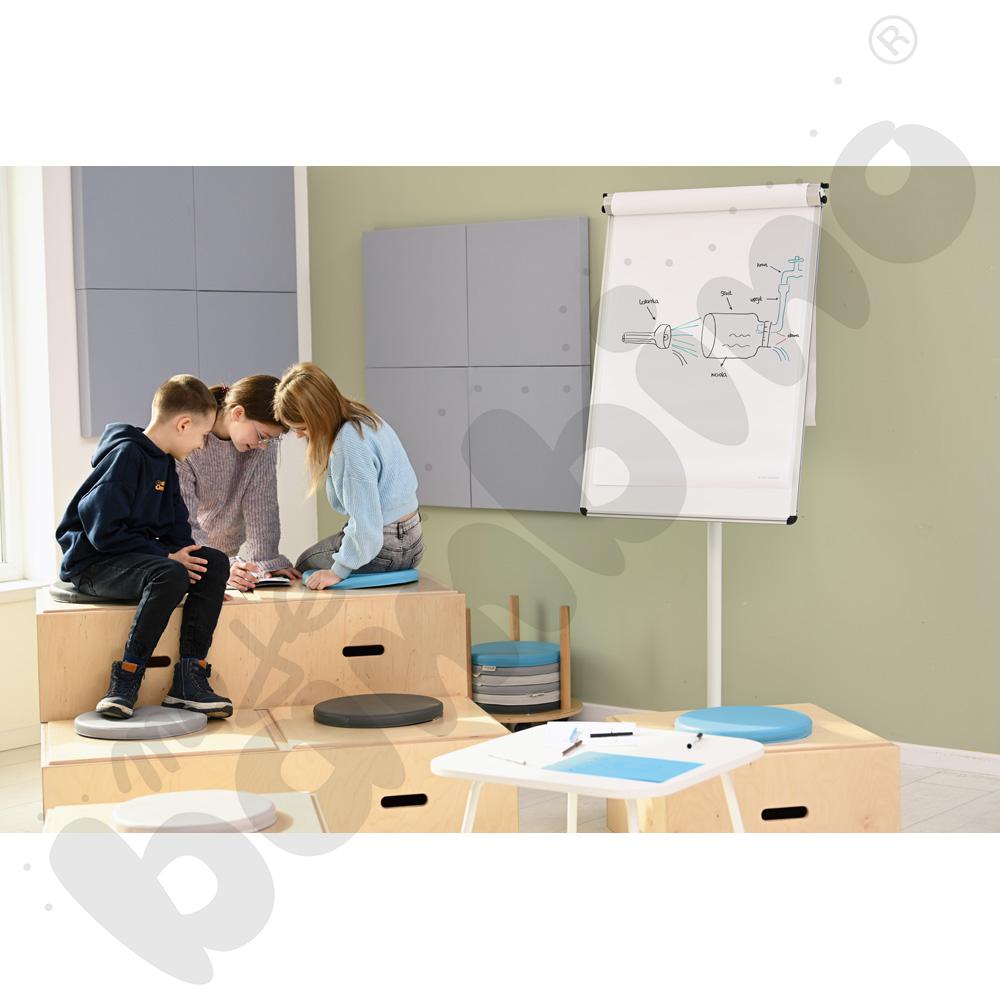 Tablica biała z z uchwytem na papier,  wym. 70 x 100 cm 