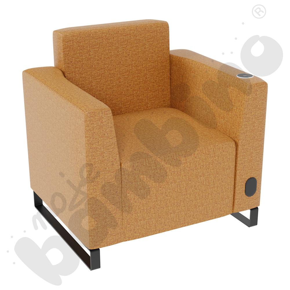 Fotel Universum wys. 82 cm, 2 boki niskie, prawy z gniazdkiem elektrycznym i indukcją, tkanina RO07