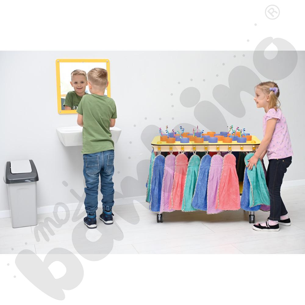 Duży stolik na kubeczki 26 szt. - blat żółty