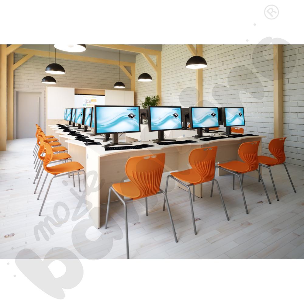 SmartLab – kompleksowa pracownia terminalowa na 16 stanowisk – krzesła pomarańczowe