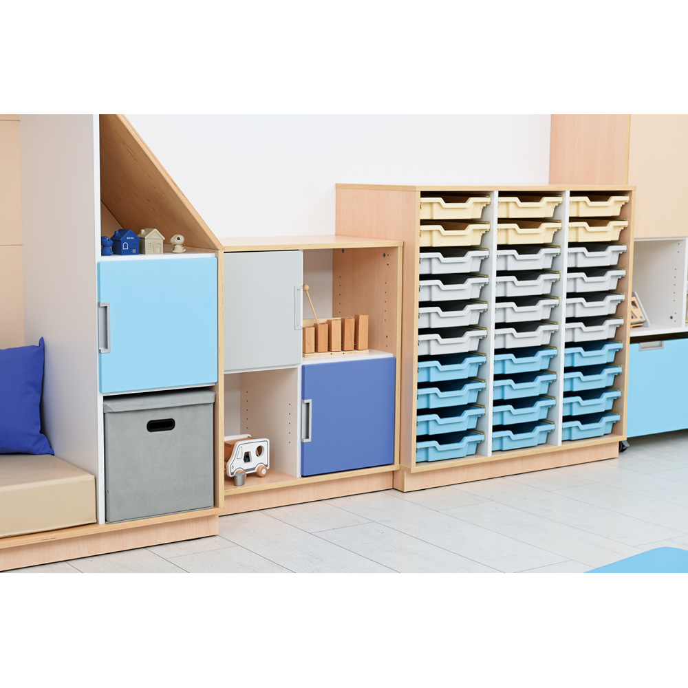 Quadro - skrinka M+ na plastové úložné boxy - s 2 predelmi