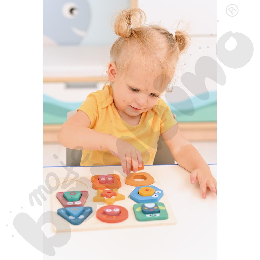 Układanka malucha - dopasuj kształty