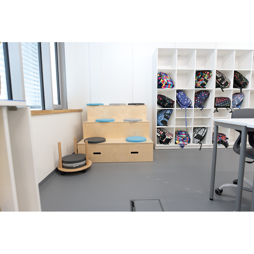 Quadro - regál L s 2 predelmi a 2 policami, biela