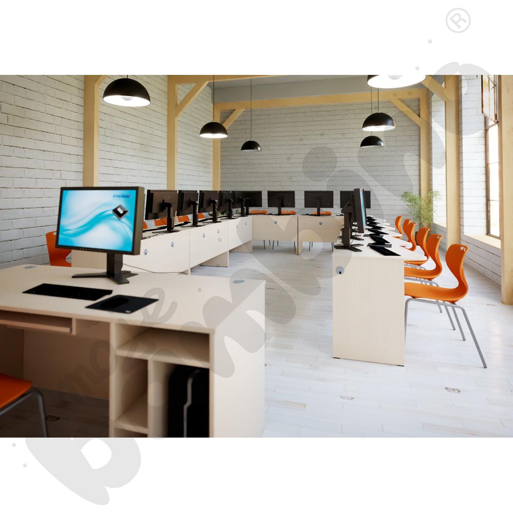 SmartLab – kompleksowa pracownia terminalowa na 16 stanowisk – krzesła pomarańczowe