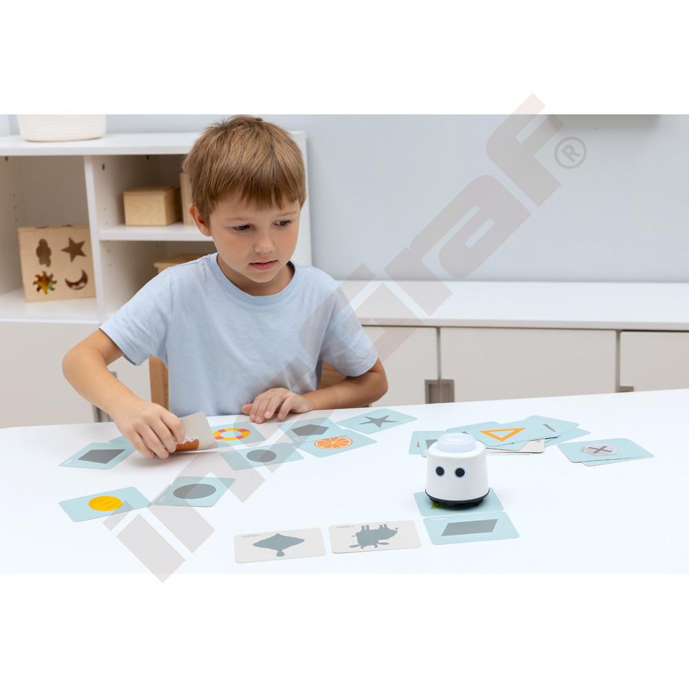 LOGI miniBot - stíny - anglickojazyčná verze