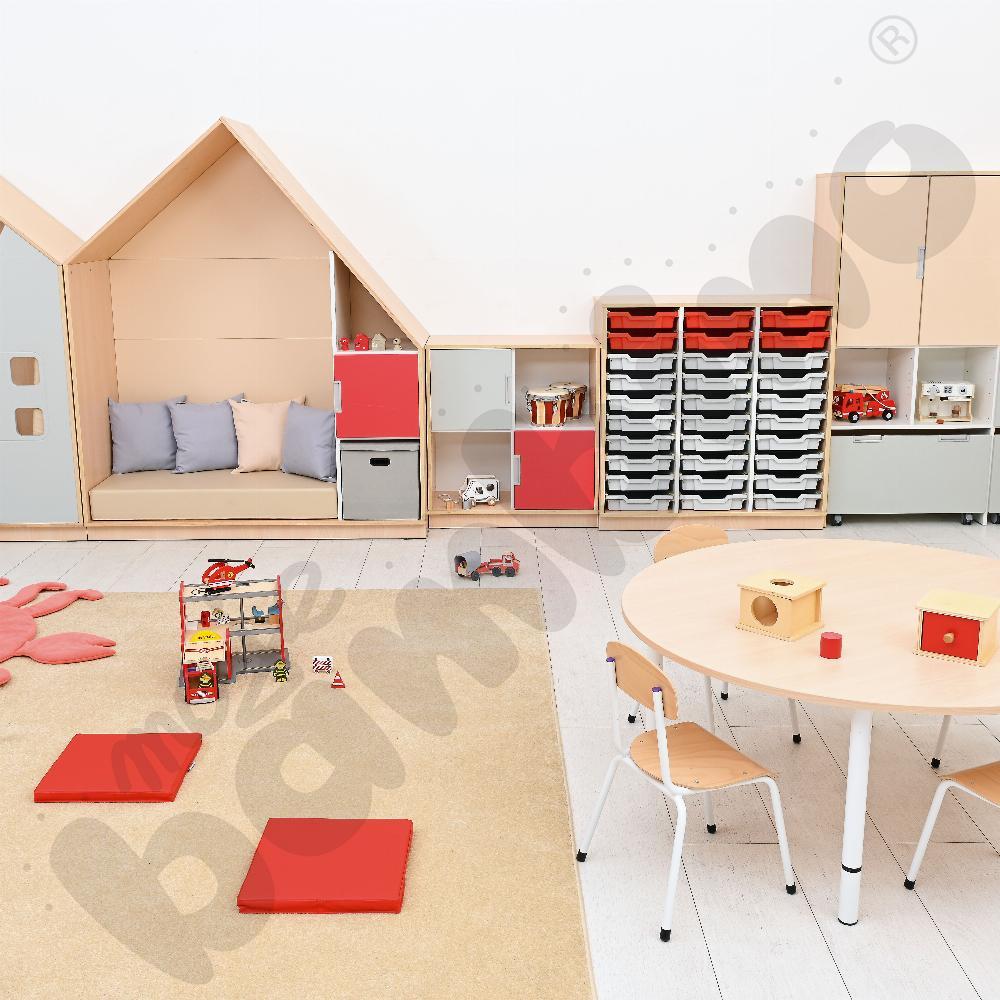 Sala przedszkolna Quadro w kolorystyce czerwono-szarej 