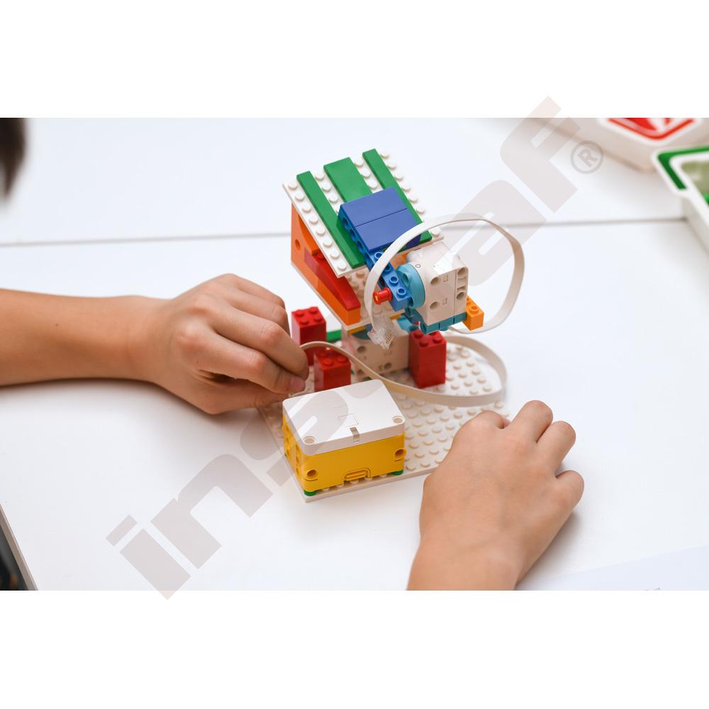 LEGO® Education SPIKE™ Essential