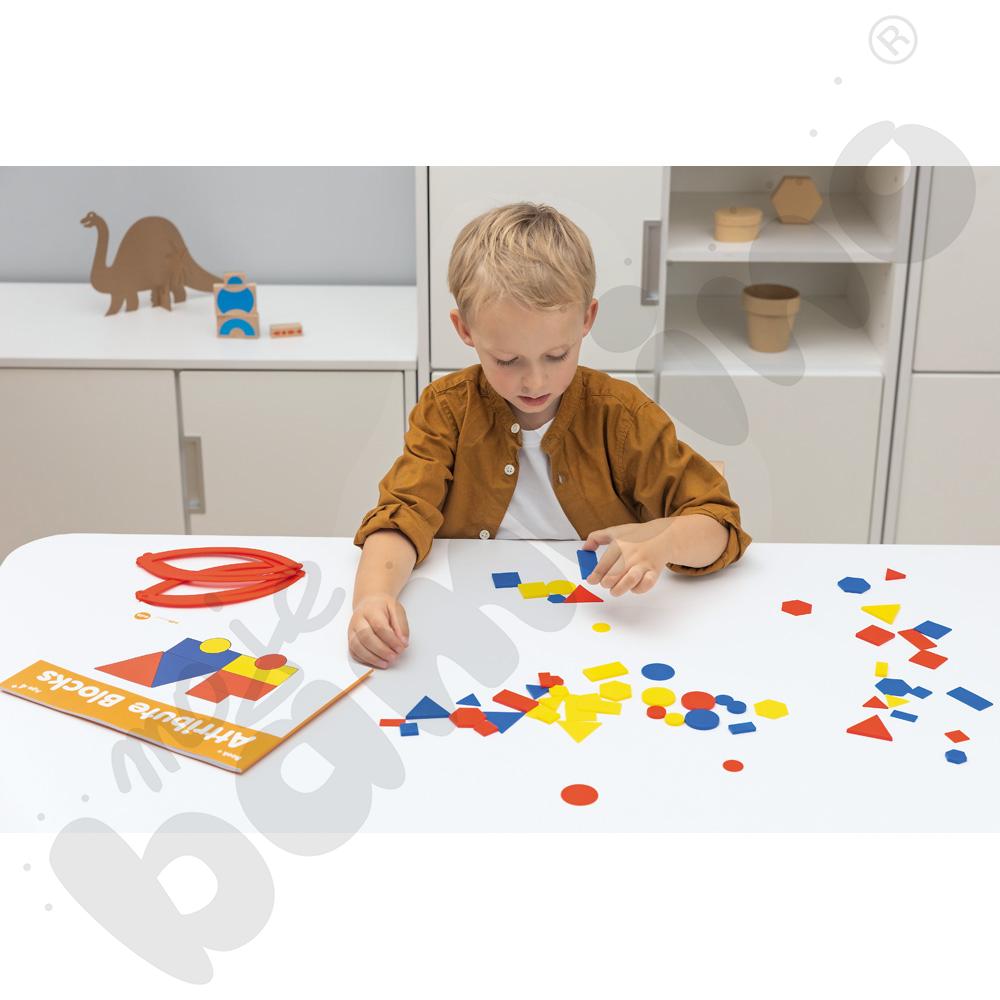 Klocki Dienesa do nauki kolorów i kształtów