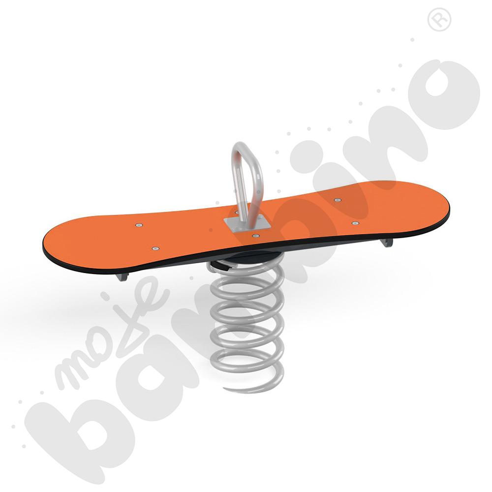 Sprężynowiec Deska na podstawie betonowej