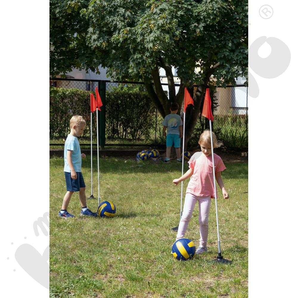 Chorągiewki na podstawach