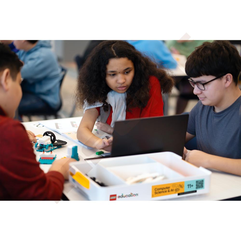 LEGO® Education Informatika a AI 11+