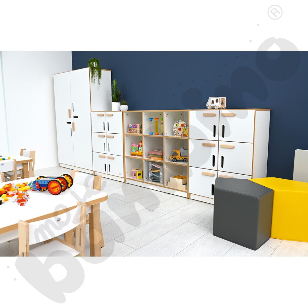 Średnia szafka NEA z 9 przegrodami